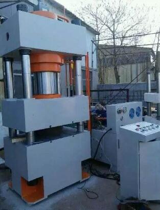 全自動(dòng)液壓機(jī)